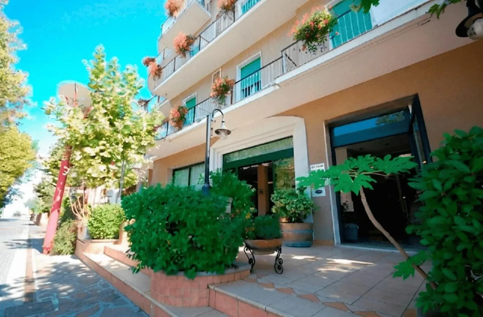 Azzurro Beach Hotel Igea Marina Bellaria-Igea Marina